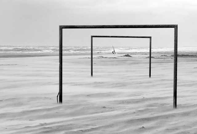 疑将决定他 疑将决定他